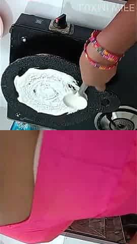 Blouse Petticoat Cooking & Boobs