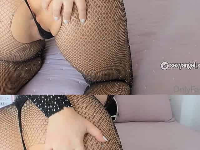 Big boobs milf masturbates with her dildo