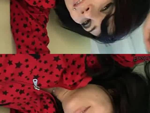 Hawt alternative teen goes solo masturbating