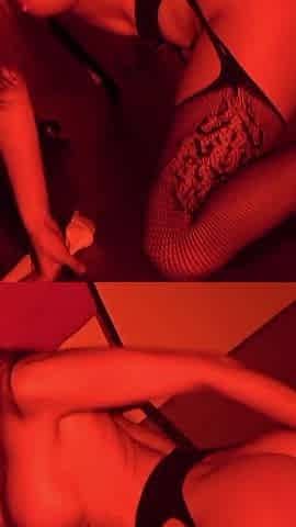 Fan Towed Away After Live Show in the Sauna Club!