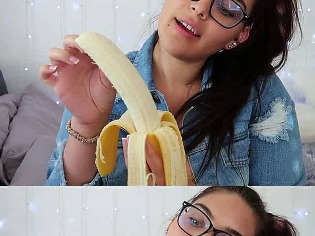 Brunette Solo Webcam Masturbation