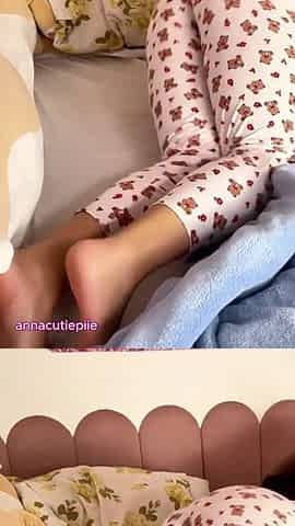 Corpulent Angel Farting on Couch Loud and Natural