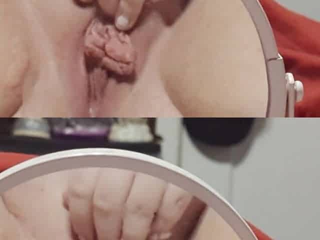 big beautiful woman plays with cunt new out the shower