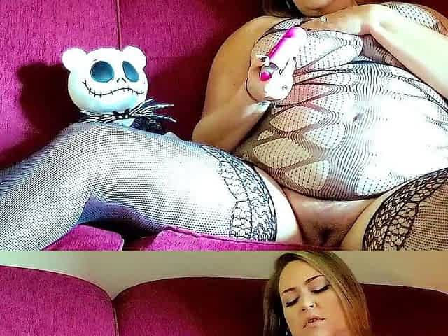 Amateur bbw solo