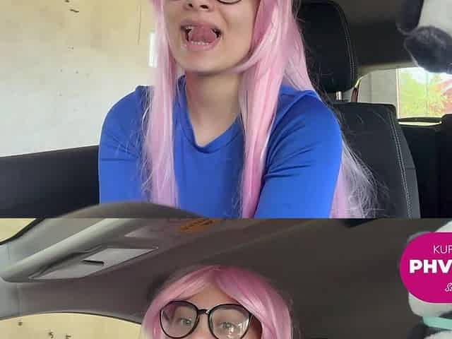 My Stepsister Masturbates in the Car