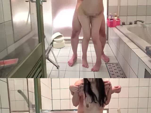Anna Is A Horny Housewife Who Likes Having Sex So Much !! 2