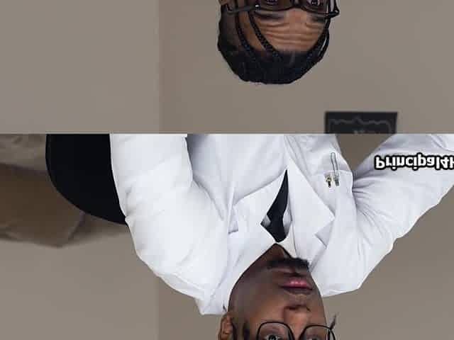 Curvy ebony wife Naomi gets 2 cocks in the office