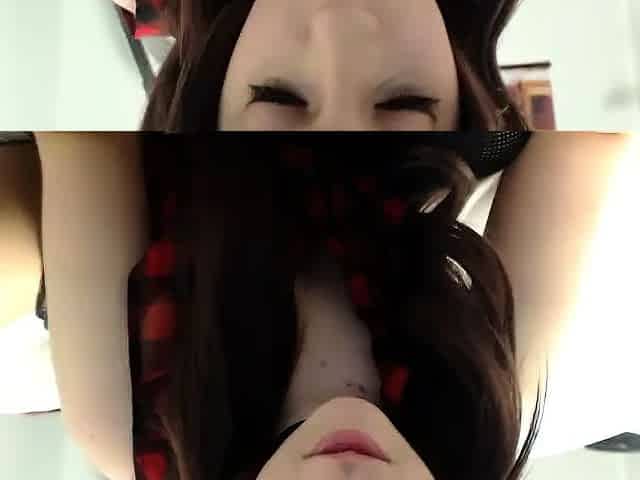 Amateur Webcam Teen Masturbates And Teases