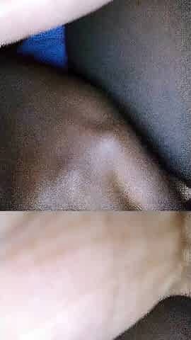 A EBONY LARGE VAGINA RUBBING IN THE BATH