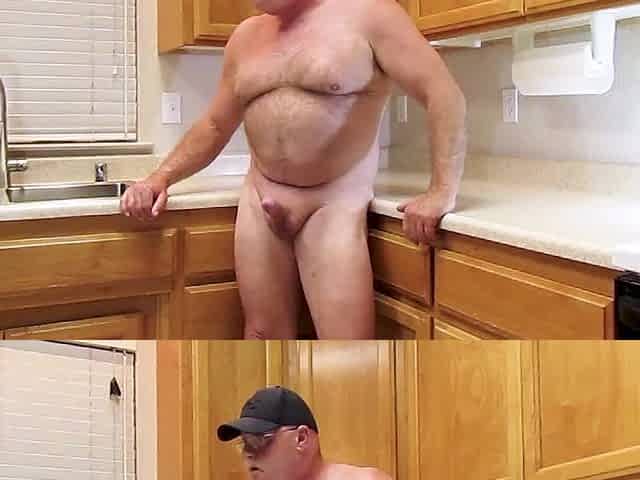 Simscristian05 - update #353 - STRIPPED AND HARD IN THE KITCHEN - Dec 09, 2025