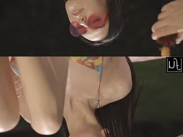 Smokin' Hawt Breasty Bikini Honey Simon Kitty Invites Lawn Keeper to Garden Her Cunt -S16:E11