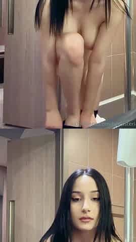 Benasteria Fucks in Hotel Room Sextape