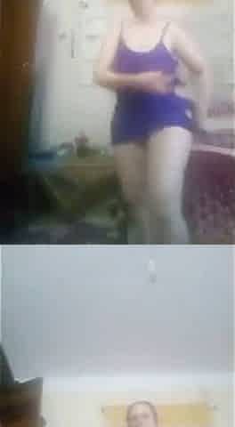 arab milf dancing in lingerie