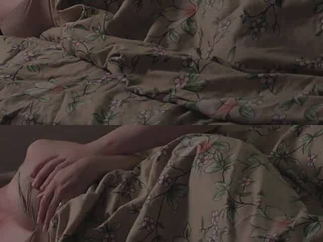 Morning Sex Sideways with Cum Inside
