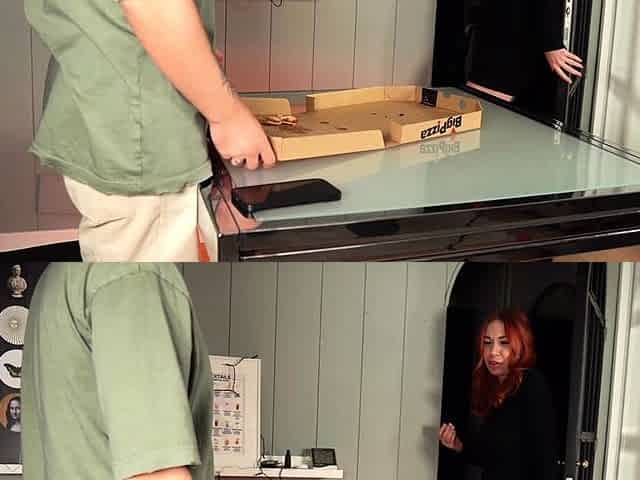 Hot pizza girl gets a tip in cock