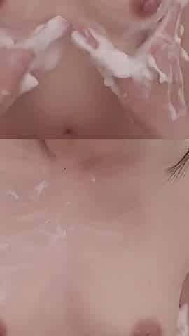 Would You Flirting and Fall in Love with a Beautiful Teen Girl, and Have a Hot Spring Date. Part.1