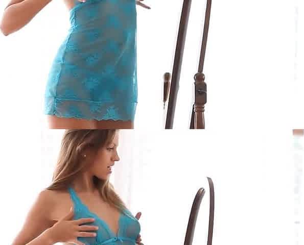 Masturbating Beauty