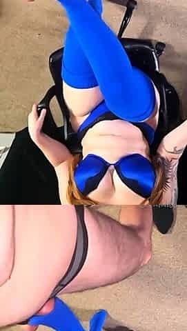 Blonde With Natural Big Boobs Loves Putting A Toy In Her