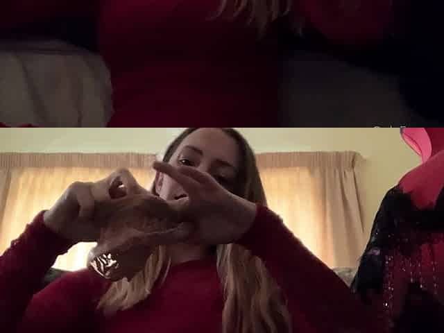 Lovely Blonde With Tight Pussy Masturbate Solo