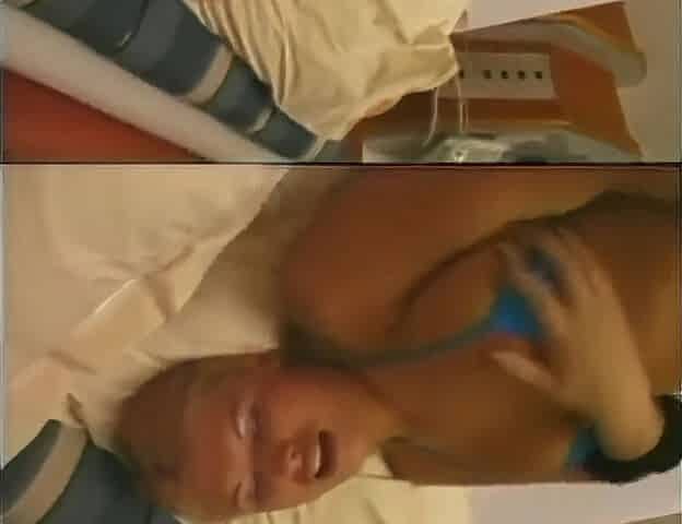 Amateur fucker is ready to please t-girl's arsehole at home