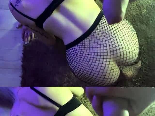 Blonde Amateur Sucks a Big Cock