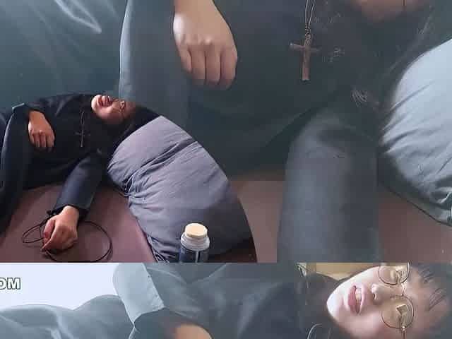 Japanese teen blowjob and hard fuck uncensored
