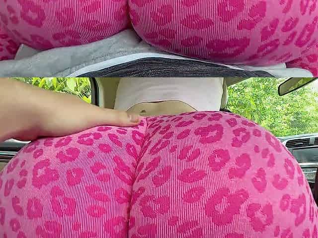 Risky Grinding Large Booty in Taut Leggings