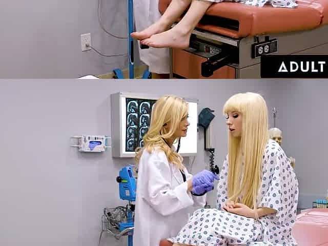 ADULT TIME - Kenzie Reeves Super Soaks Her mother I'd like to fuck Doctor With Snatch Squirt! - ITALIAN SUBTITLES