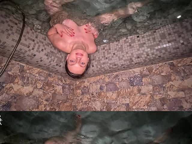 Wet Hotwife Gives a Blowjob Underwater