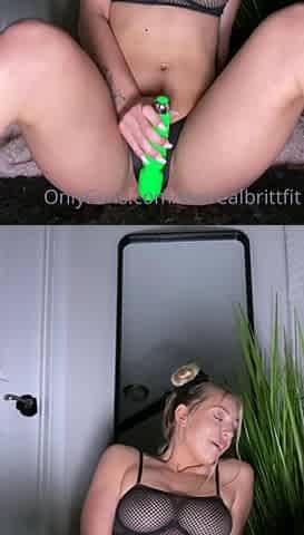 Jessy funny amateur teen brunette toying