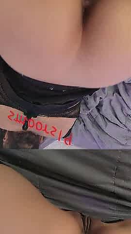 DESLECHADO !! Me hace un twerk la novia de mi'migo y me la cojo en su casa