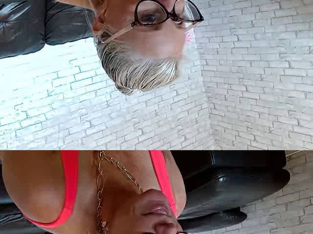 Paytons Cam Show With Fisting And Fucking And Creampie After Surfing Part 1