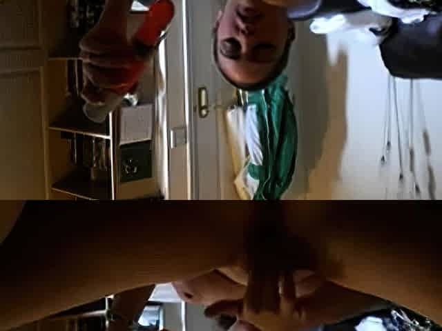 Playing with my new dildo on webcam