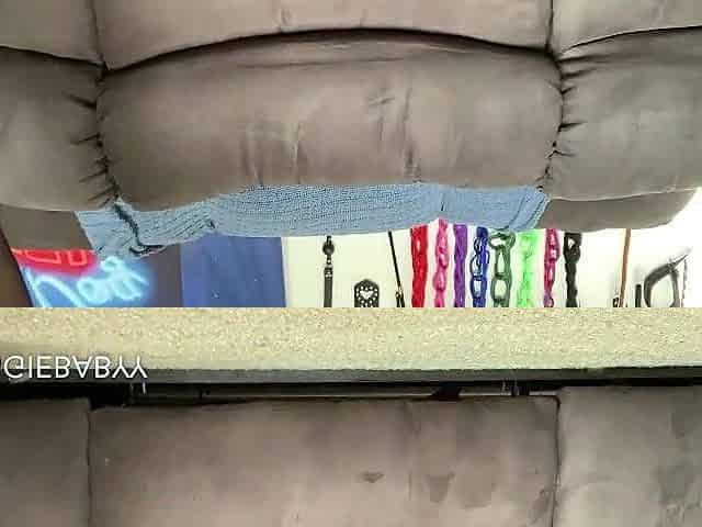 nylons and platform heels toes and soles teasing - veggiebabyy
