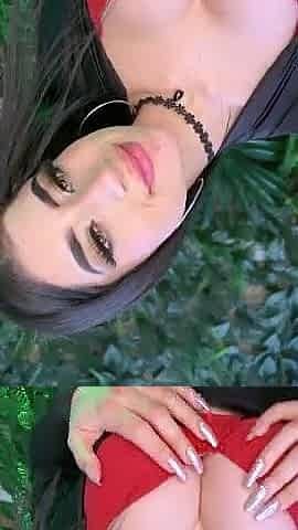 Cute amateur webcam teen girl toying pussy on webcam