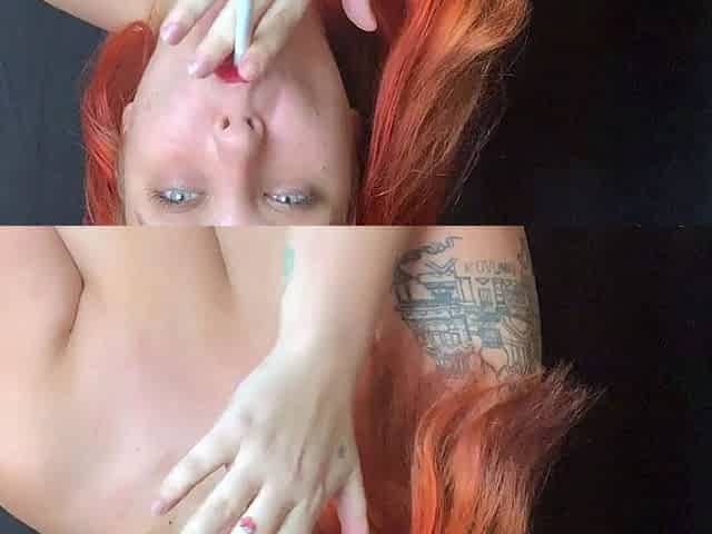 Found a fat milf masturbates with toys