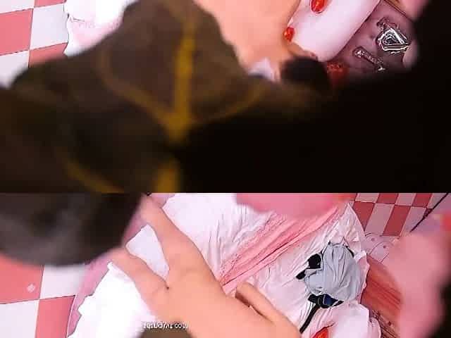 Fucking my asian girlfriend on hidden cam