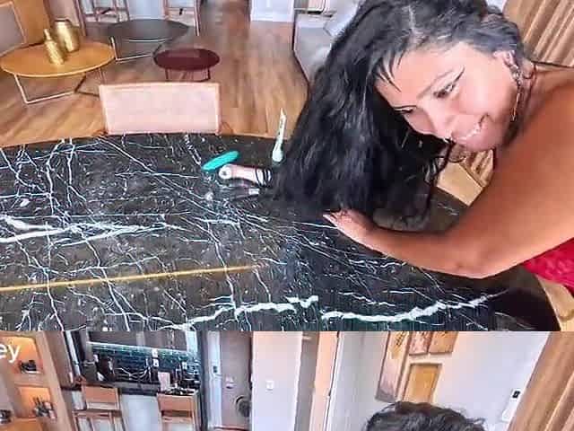 Brunette hair latin babe coarse anal bang