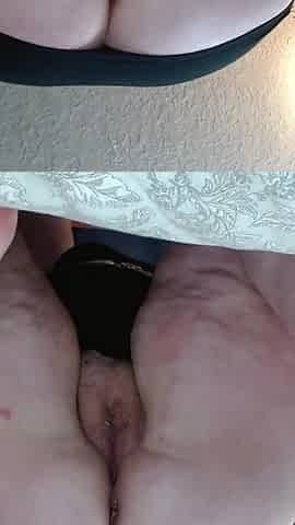 1290 Beautiful Dawnskye Oils Her Ass,feet and Hairy Pussy in This New Custom Video