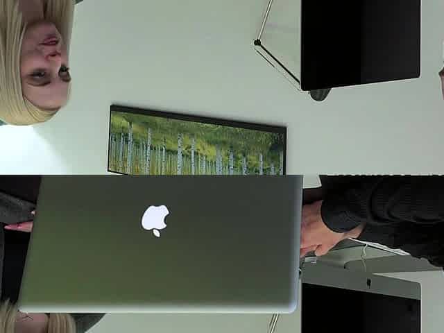 Sexy Czech blonde wants a weekendjob