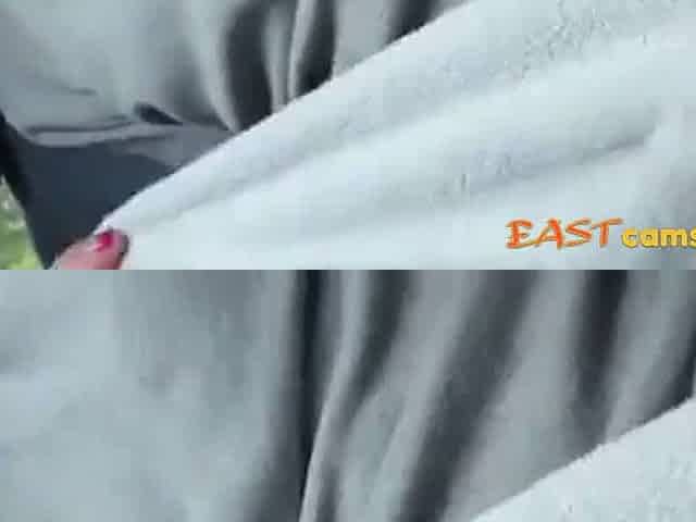 Asian MILF Gives a Handjob in a Car