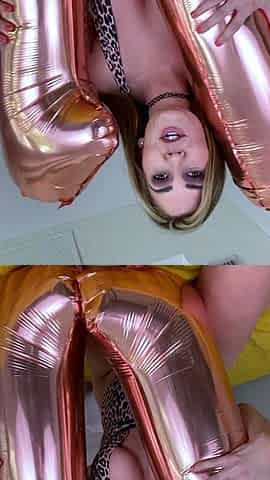Amateur Webcam Chick Masturbates On Webcam More at