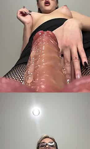 Wet vagina tastes your weenie