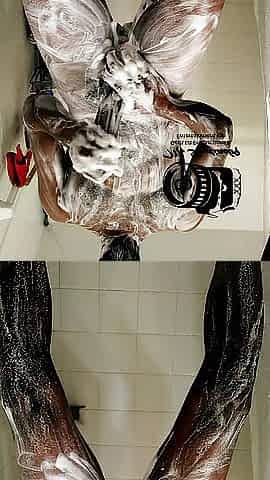 Mr Showtime69 keeps a clean Large Ebony Weenie for u Ladies