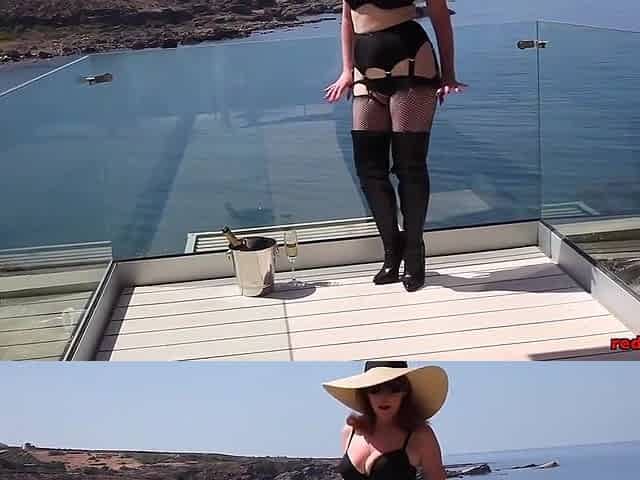 Mature Red Xxxs Hot Masturbation Outdoor With A Bottle