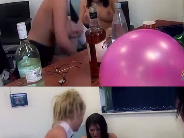 Tireless Bimbo At Pussy Licking Clip