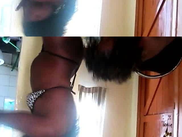 Natural Black BFFs Sucking Big Clit