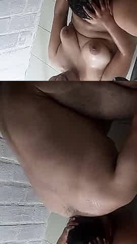 Passionate Real Sex in the Bathroom with the MILF Hot Wife Sloppy Deep Blowjob Cum in the Pussy