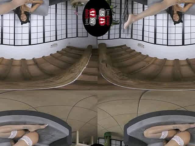 A Horny Ebony Babe Glorya Posing Her Feet And Dildoing Her Dark Muff In VR - VRFootFetish