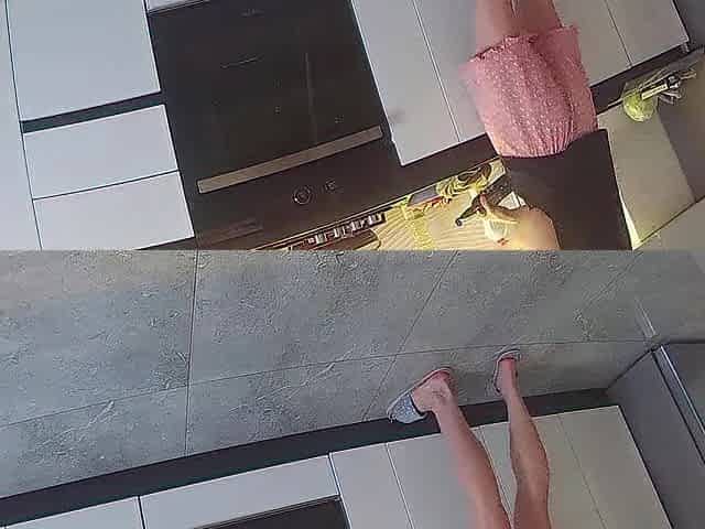 Wife bangs a neighbour in the kitchen. Real cheating